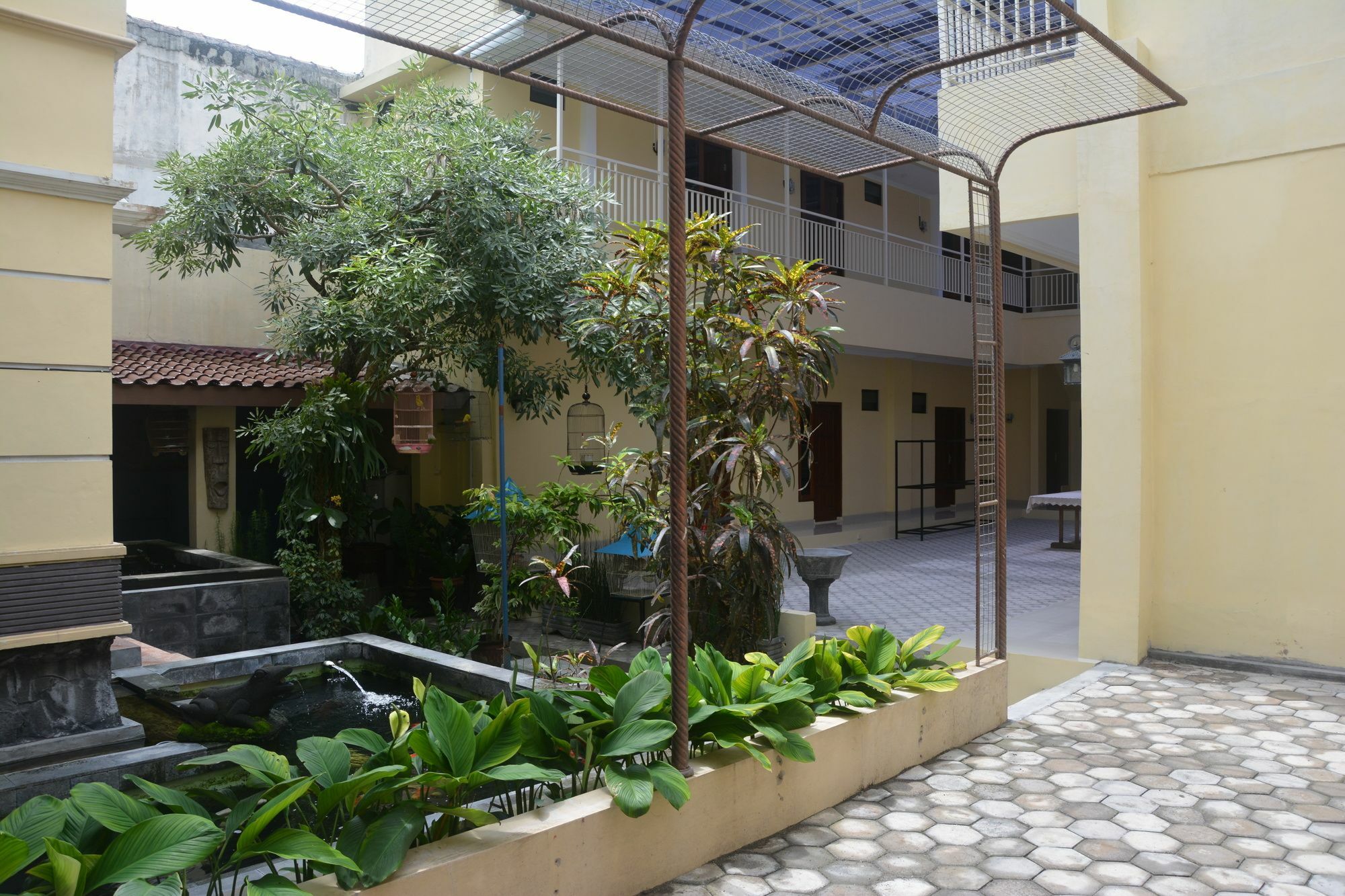 Puri Sagopi Guest House Maguwo Esterno foto